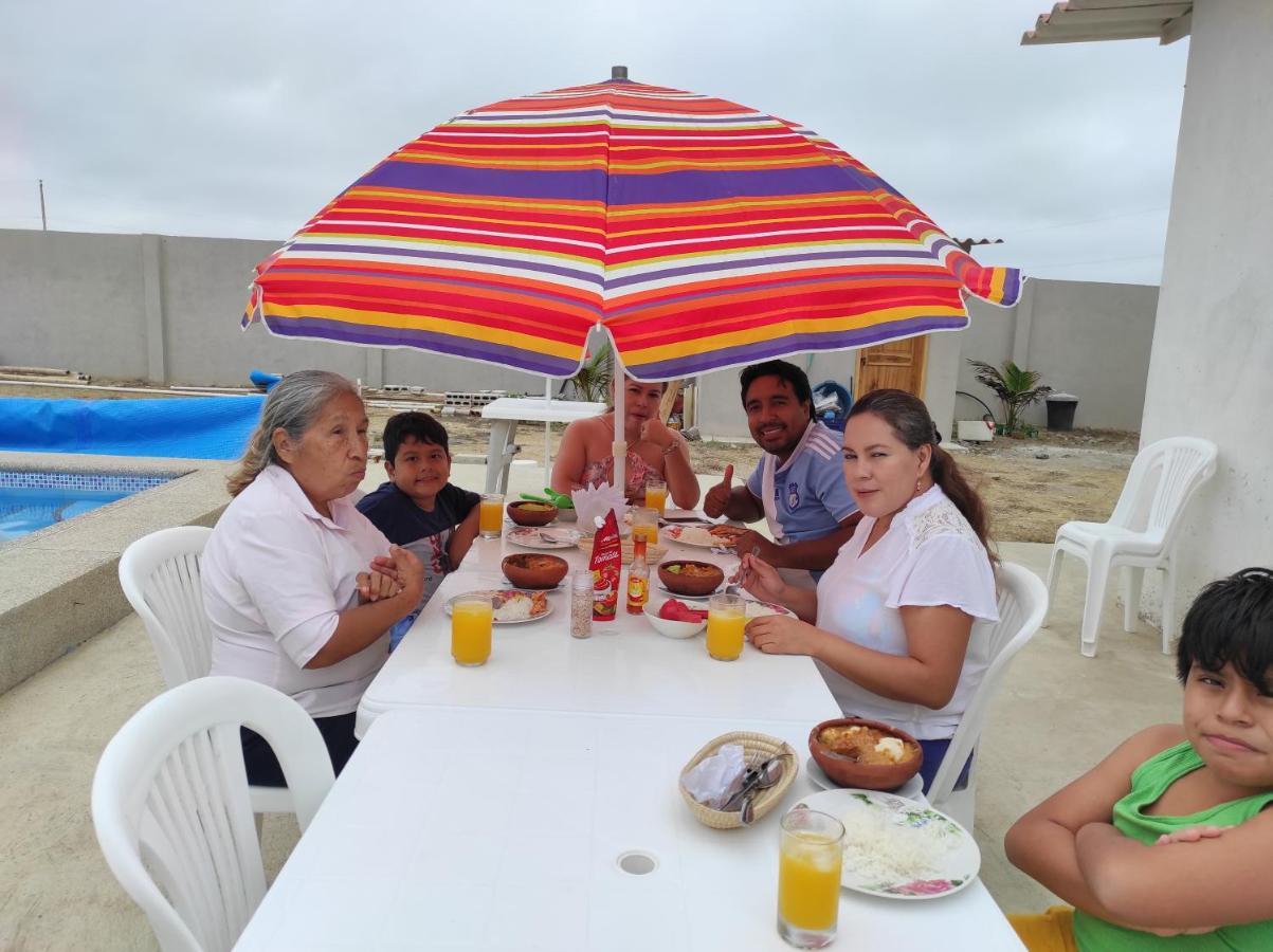 Hostal Las Garzas Del Pelado Плаяс Екстериор снимка
